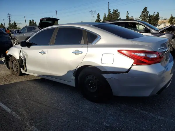 1N4AL3AP8GN372570 2016 NISSAN ALTIMA - Image 2