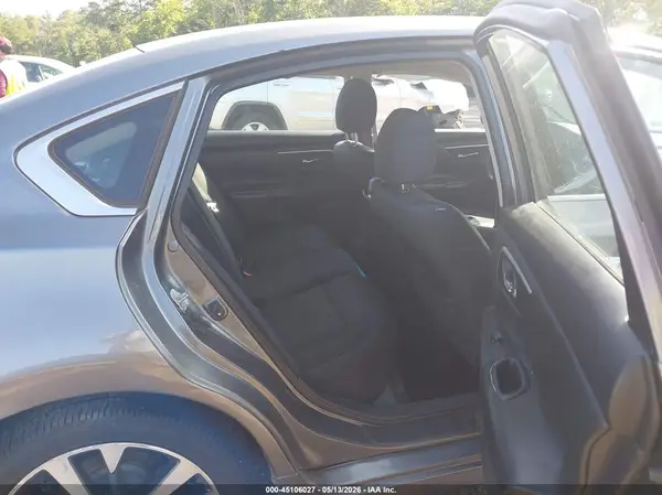 1N4AL3AP8GN373993 2016 NISSAN ALTIMA - Image 8