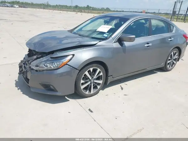 1N4AL3AP8GN380894 2016 NISSAN ALTIMA - Image 2