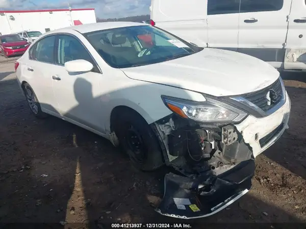 1N4AL3AP8GN385187 2016 NISSAN ALTIMA - Image 1
