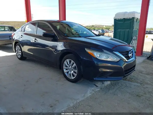 1N4AL3AP8GN385304 2016 NISSAN ALTIMA - Image 1