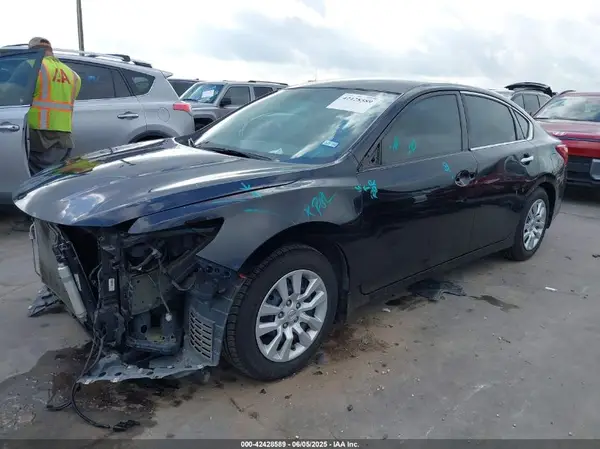 1N4AL3AP8GN390129 2016 NISSAN ALTIMA - Image 2