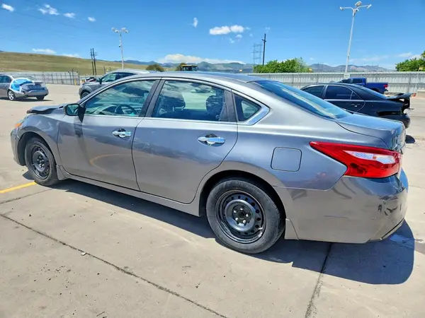 1N4AL3AP8GN390650 2016 NISSAN ALTIMA - Image 2