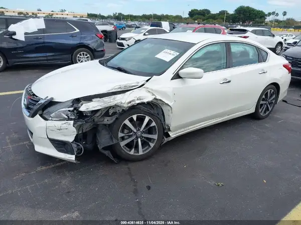 1N4AL3AP8GN392933 2016 NISSAN ALTIMA - Image 2