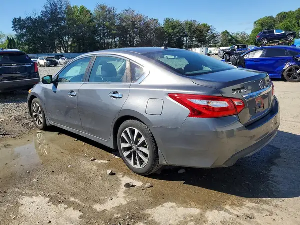 1N4AL3AP8HC109993 2017 NISSAN ALTIMA - Image 2