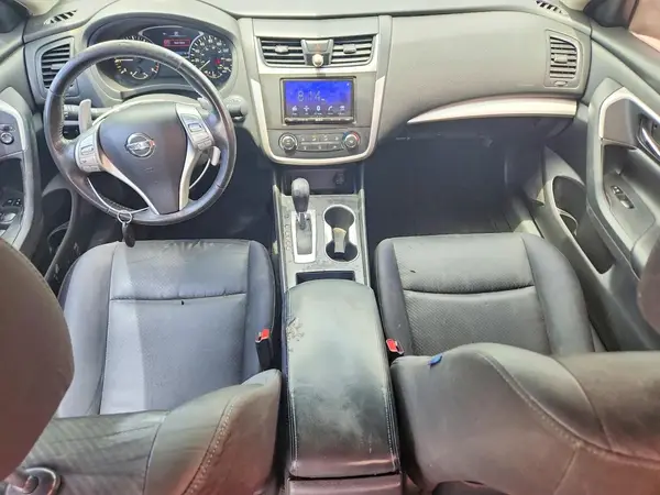 1N4AL3AP8HC110058 2017 NISSAN ALTIMA - Image 8