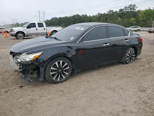 1N4AL3AP8HC110903 2017 NISSAN ALTIMA - Image 1