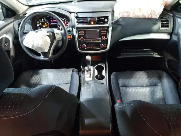 1N4AL3AP8HC115020 2017 NISSAN ALTIMA - Image 8