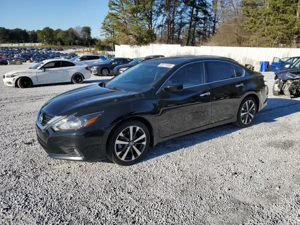 1N4AL3AP8HC115647 2017 NISSAN ALTIMA - Image 1