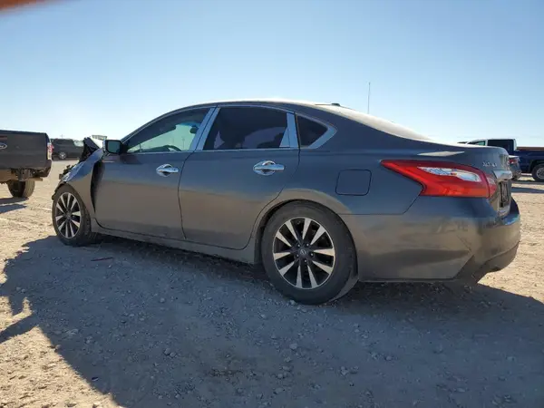 1N4AL3AP8HC118032 2017 NISSAN ALTIMA - Image 2
