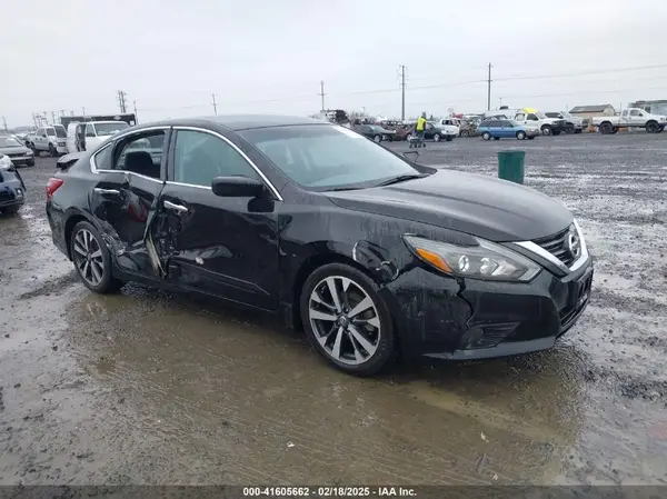 1N4AL3AP8HC118533 2017 NISSAN ALTIMA - Image 1