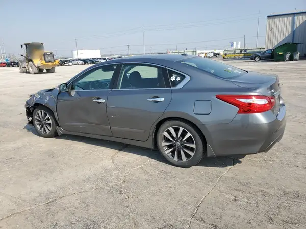1N4AL3AP8HC119584 2017 NISSAN ALTIMA - Image 2