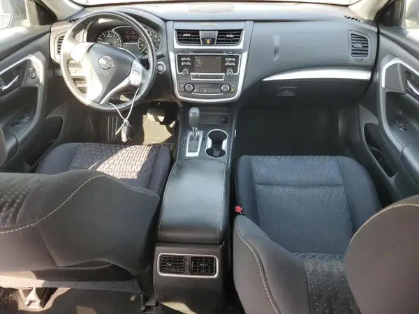1N4AL3AP8HC119584 2017 NISSAN ALTIMA - Image 8