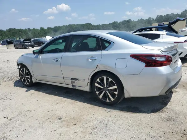 1N4AL3AP8HC123862 2017 NISSAN ALTIMA - Image 2