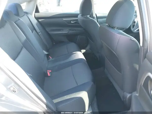 1N4AL3AP8HC124073 2017 NISSAN ALTIMA - Image 8