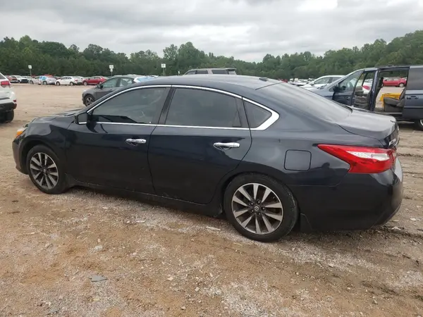 1N4AL3AP8HC125241 2017 NISSAN ALTIMA - Image 2