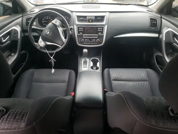 1N4AL3AP8HC125241 2017 NISSAN ALTIMA - Image 8