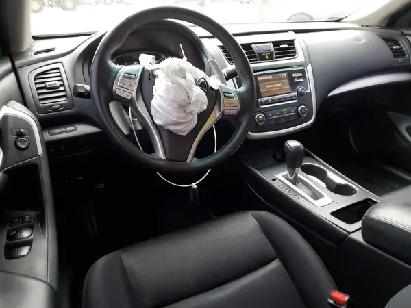 1N4AL3AP8HC132917 2017 NISSAN ALTIMA - Image 8