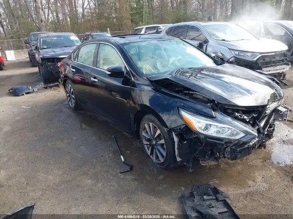 1N4AL3AP8HC133890 2017 NISSAN ALTIMA - Image 1