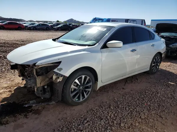 1N4AL3AP8HC134425 2017 NISSAN ALTIMA - Image 1