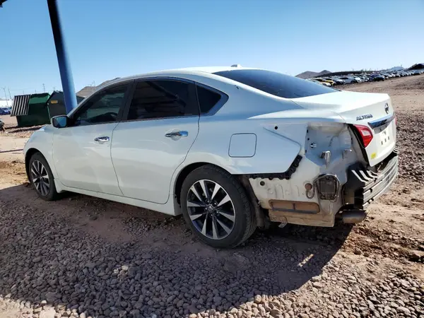 1N4AL3AP8HC134425 2017 NISSAN ALTIMA - Image 2