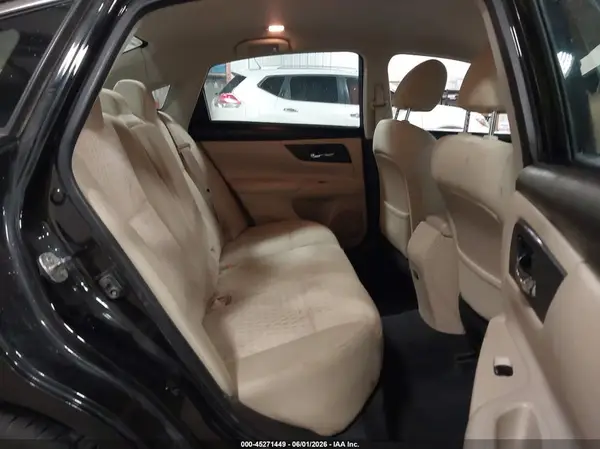 1N4AL3AP8HC134733 2017 NISSAN ALTIMA - Image 8