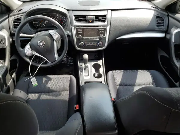 1N4AL3AP8HC135008 2017 NISSAN ALTIMA - Image 8