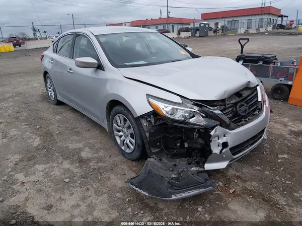 1N4AL3AP8HC135011 2017 NISSAN ALTIMA - Image 1