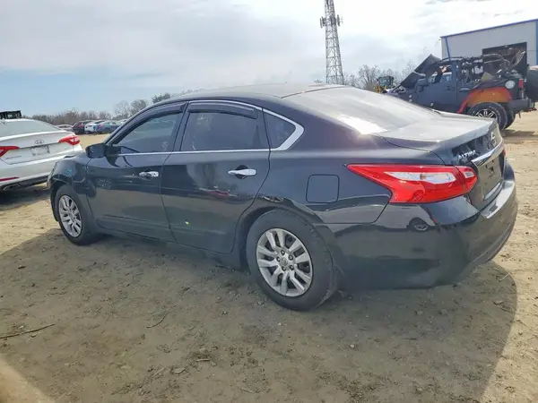 1N4AL3AP8HC135820 2017 NISSAN ALTIMA - Image 2