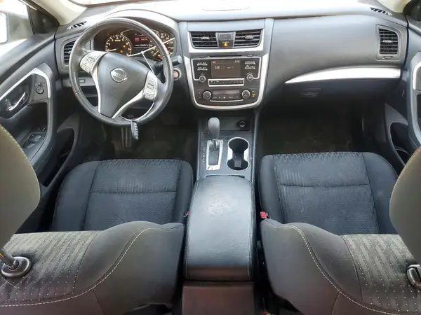 1N4AL3AP8HC138233 2017 NISSAN ALTIMA - Image 8