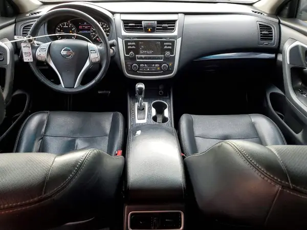 1N4AL3AP8HC146445 2017 NISSAN ALTIMA - Image 8
