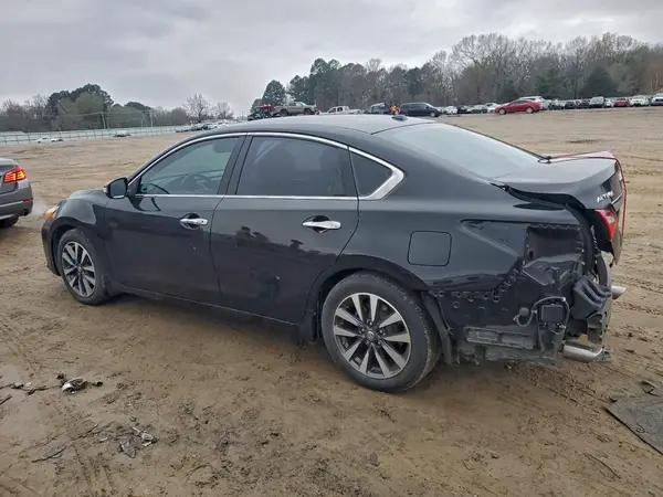 1N4AL3AP8HC146638 2017 NISSAN ALTIMA - Image 2
