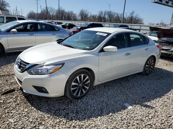 1N4AL3AP8HC149913 2017 NISSAN ALTIMA - Image 1
