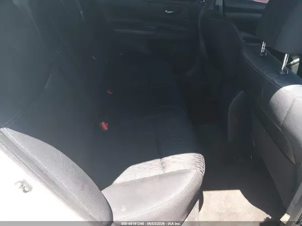 1N4AL3AP8HC149975 2017 NISSAN ALTIMA - Image 8