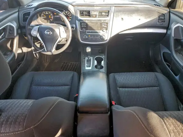 1N4AL3AP8HC150186 2017 NISSAN ALTIMA - Image 8
