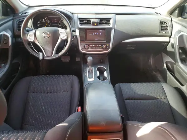 1N4AL3AP8HC151452 2017 NISSAN ALTIMA - Image 8
