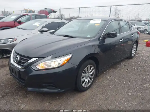 1N4AL3AP8HC154397 2017 NISSAN ALTIMA - Image 2