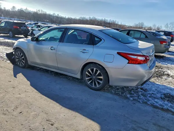 1N4AL3AP8HC154917 2017 NISSAN ALTIMA - Image 2