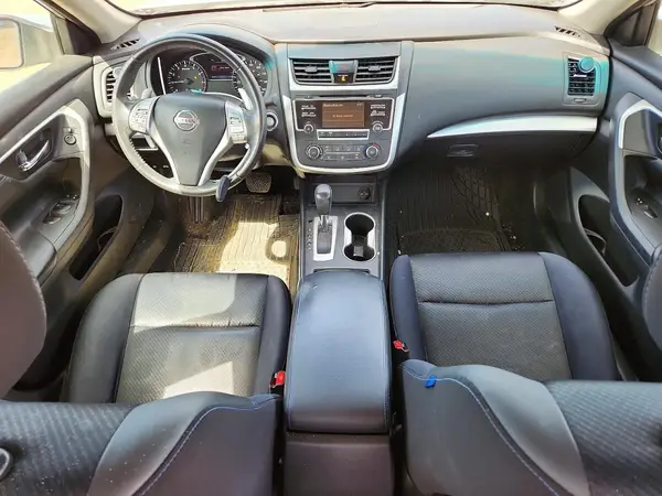 1N4AL3AP8HC158000 2017 NISSAN ALTIMA - Image 8