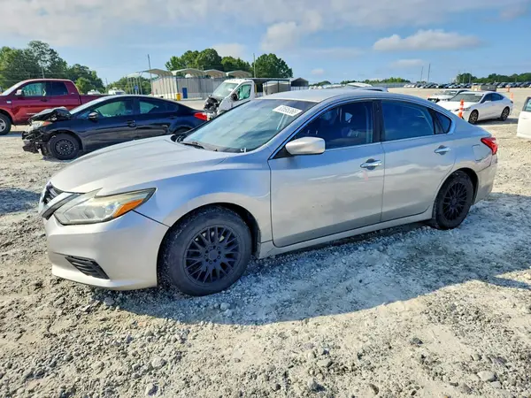 1N4AL3AP8HC158627 2017 NISSAN ALTIMA - Image 1