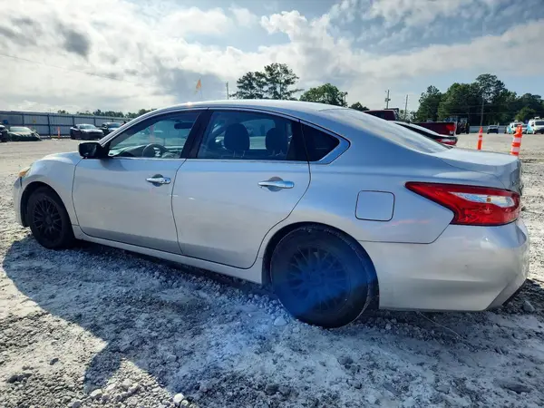 1N4AL3AP8HC158627 2017 NISSAN ALTIMA - Image 2