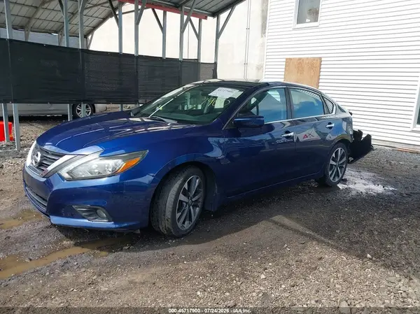1N4AL3AP8HC159924 2017 NISSAN ALTIMA - Image 2