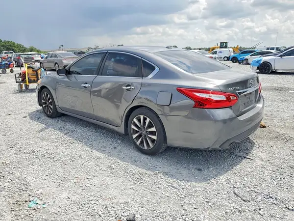 1N4AL3AP8HC159986 2017 NISSAN ALTIMA - Image 2