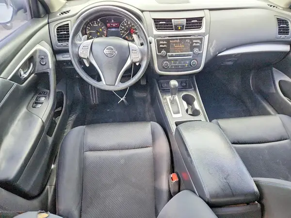 1N4AL3AP8HC160765 2017 NISSAN ALTIMA - Image 8