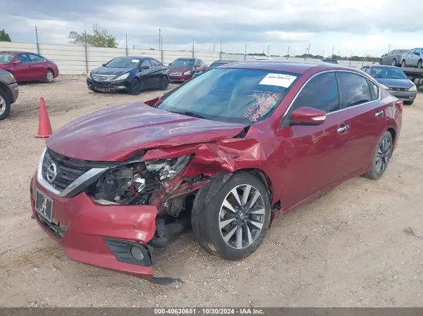 1N4AL3AP8HC163178 2017 NISSAN ALTIMA - Image 2