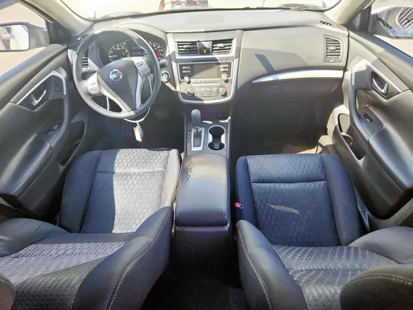 1N4AL3AP8HC163925 2017 NISSAN ALTIMA - Image 8
