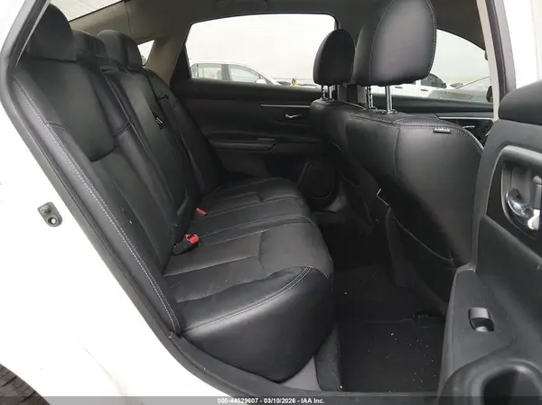 1N4AL3AP8HC164654 2017 NISSAN ALTIMA - Image 8