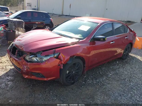 1N4AL3AP8HC174083 2017 NISSAN ALTIMA - Image 2