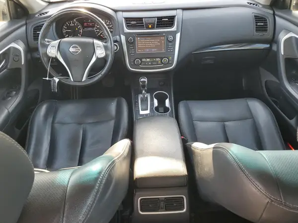 1N4AL3AP8HC174777 2017 NISSAN ALTIMA - Image 8