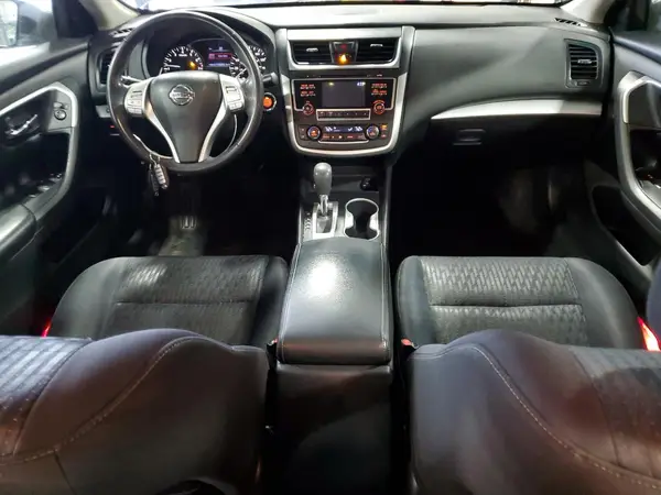 1N4AL3AP8HC180093 2017 NISSAN ALTIMA - Image 8